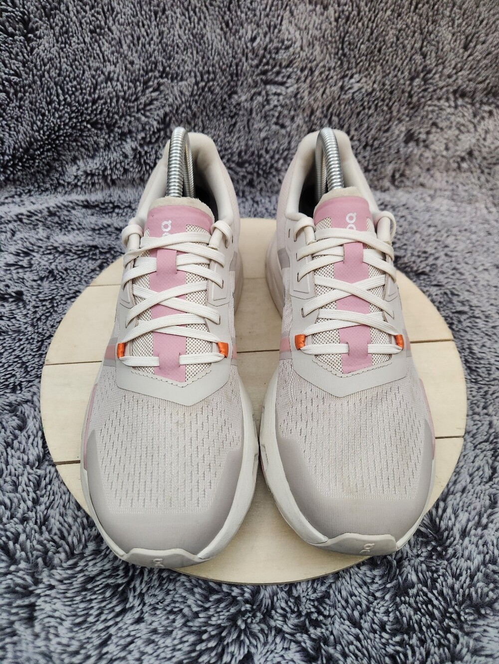 On Running Cloudpulse Womens Size 8.5 US Pearl Blossom Athletic Running Shoes - Picture 3 of 9